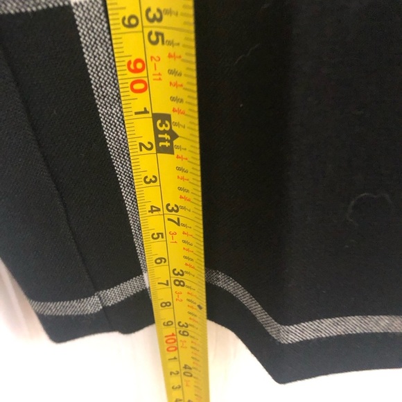 Le Chateau Check Black and White tapered ankle Trousers 26” waist - Picture 8 of 11